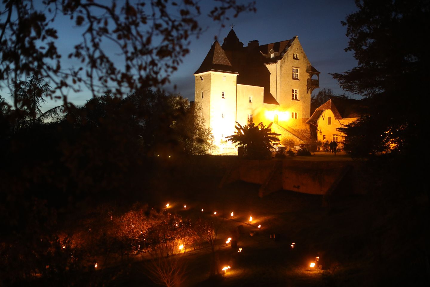Soir de vendanges, au Chai du Château d'Arrica ...