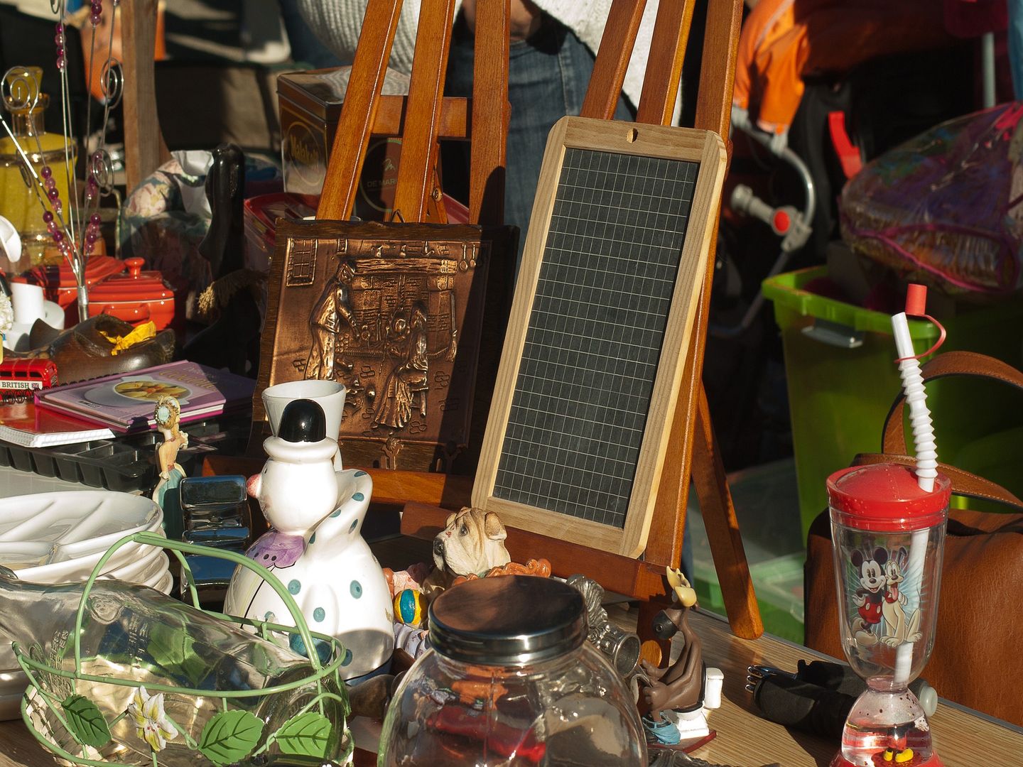 Vide -grenier, au Domaine de Diusse