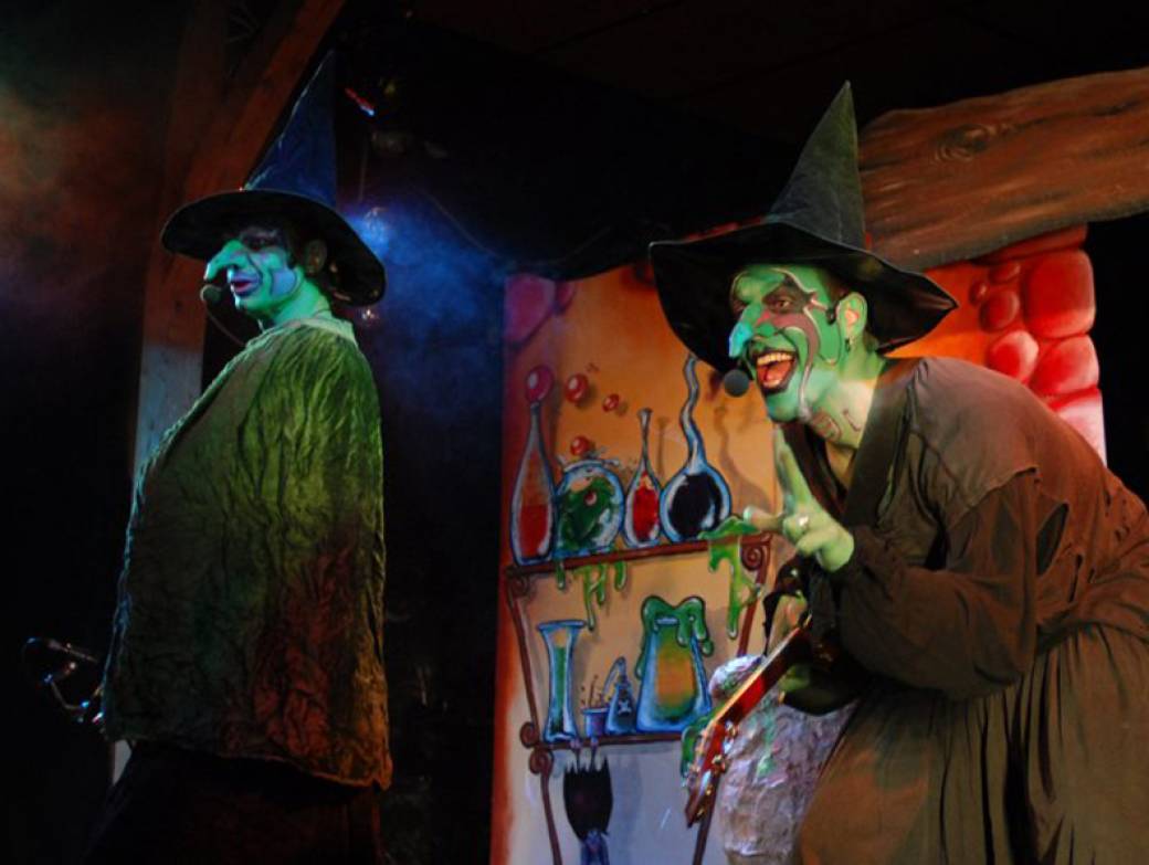 Perds pas le fil par la Cie Les Saltimbranks