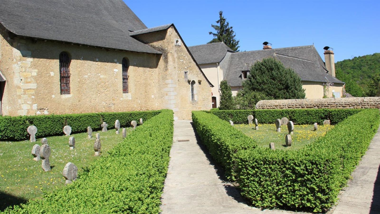 Visite guidée : L'ensemble hospitalier de Laco ...