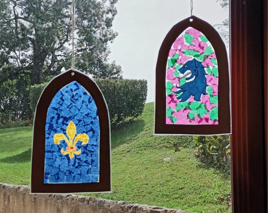 Atelier vitraux, au château de Morlanne