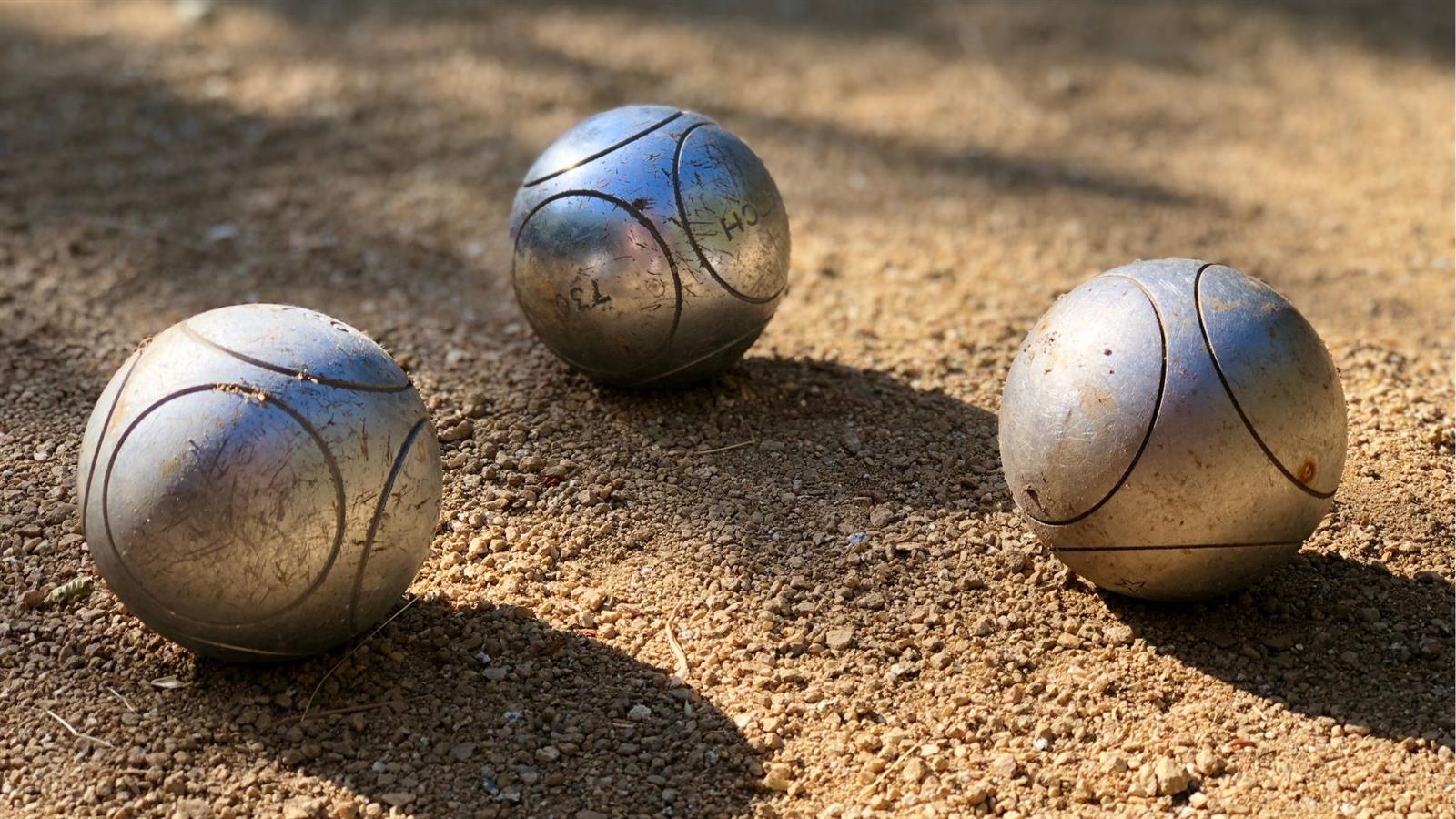 Tournoi de pétanque