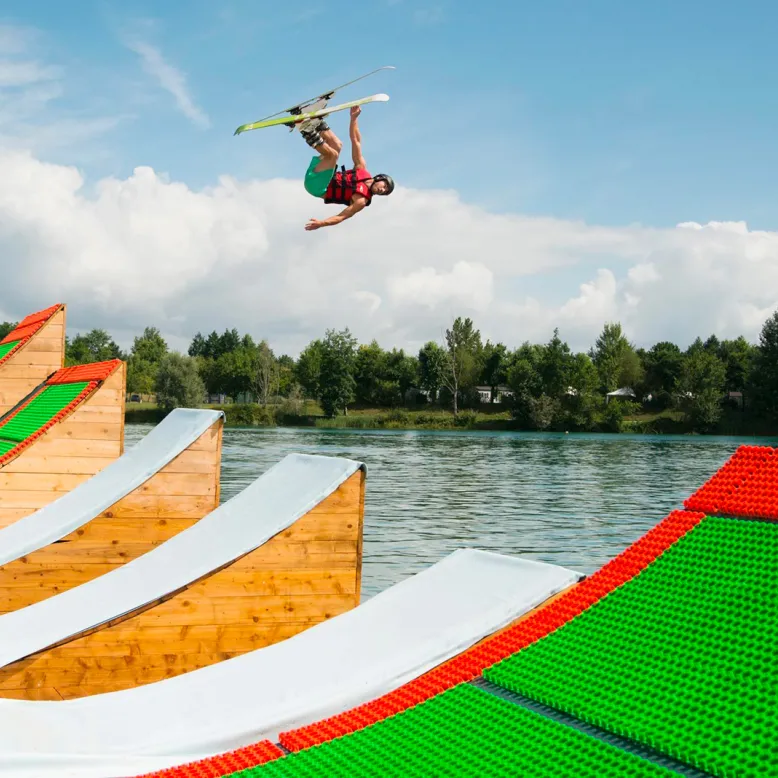 Les Ôkiri - Water-Jump