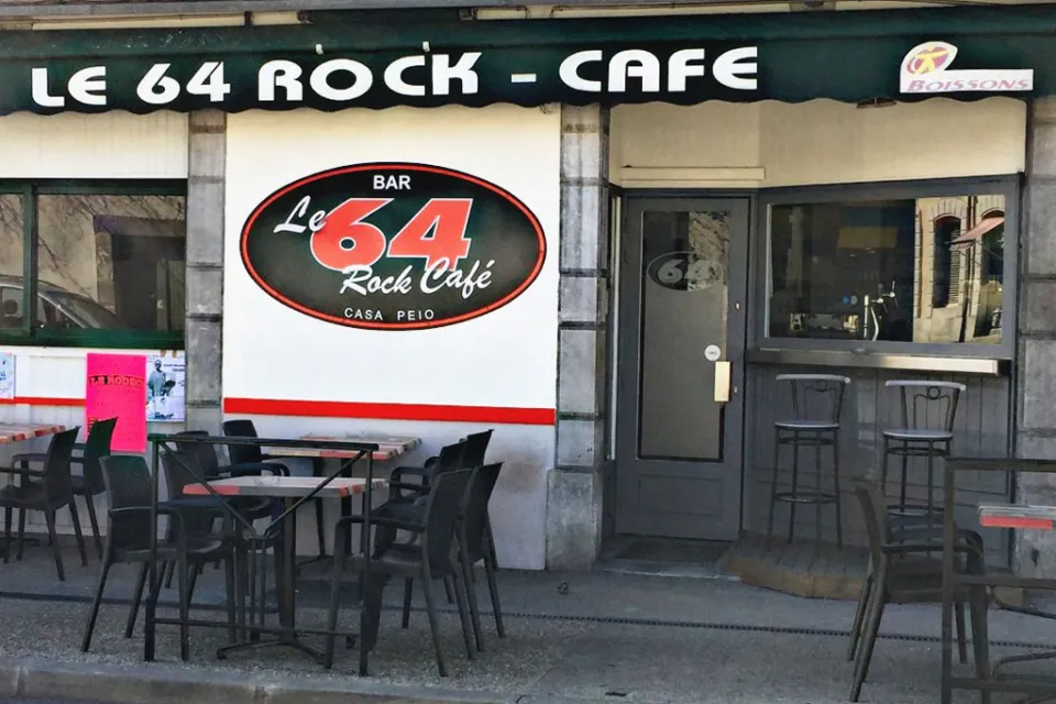 64 Rock Café