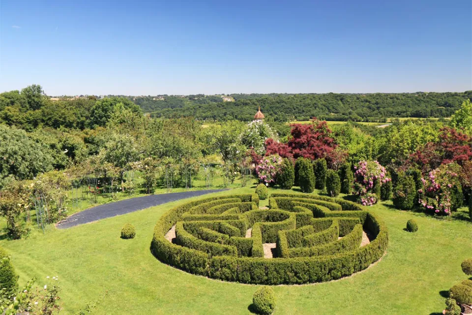 The Gardens of the Castle of Viven