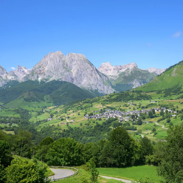 Top 5 activities to do in the Pyrenees Nationa ...