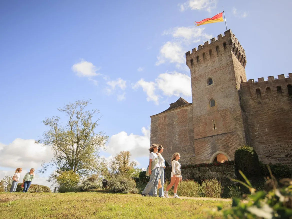 Morlanne Castle © Courte Échelle 2025 – Portenart