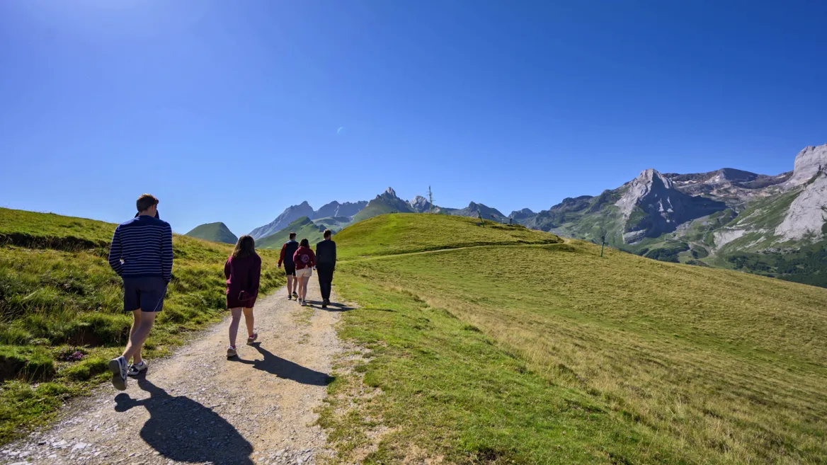 Photo credit © Hike to Col d'Aubisque / Guide Béarn Pyrénées