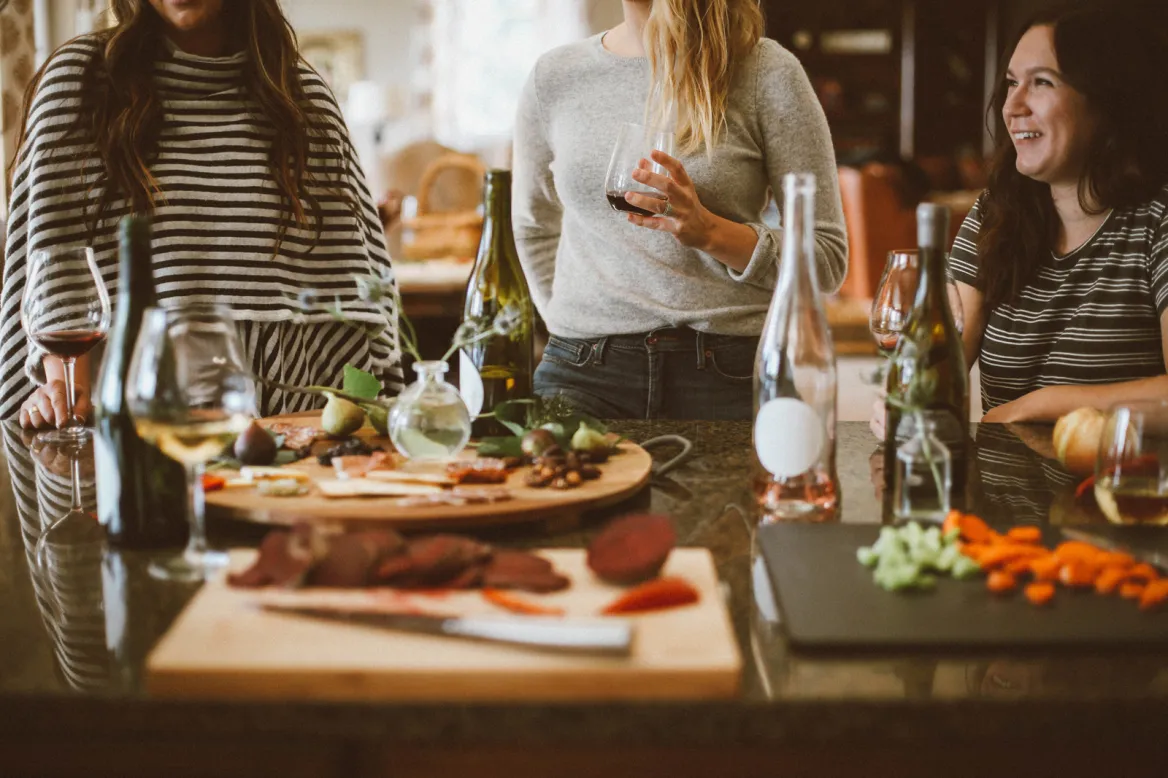 Bachelor party kelsey Chance / Unsplash