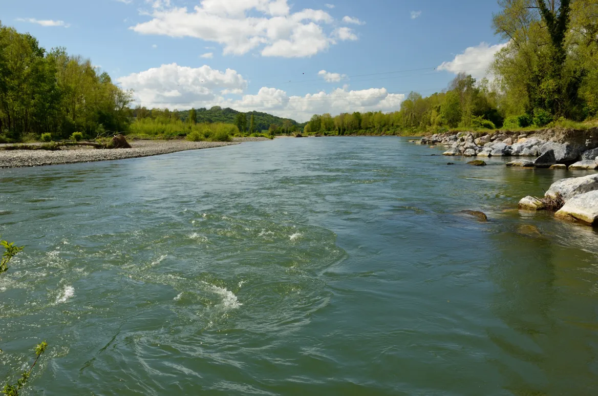 The Gave de Pau for rafting Photo by: AdobeStock_OlegMit