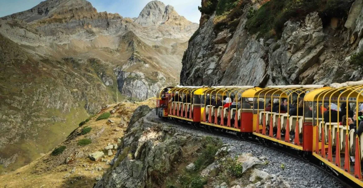 Artouste train