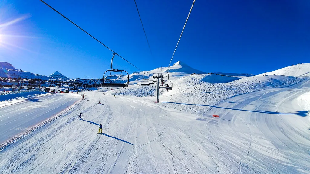 Les premiers sur les pistes