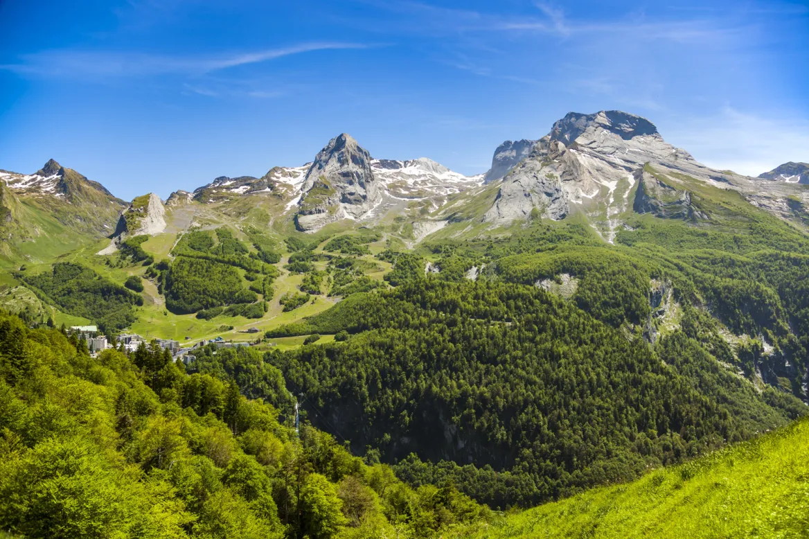 © AdobeStock_hansgeel