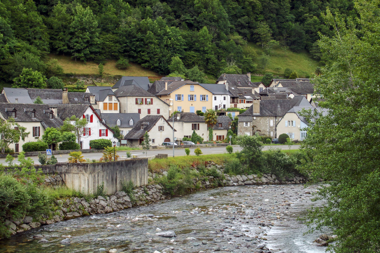 AdobeStock_AngelLuis--sarrance-bearn
